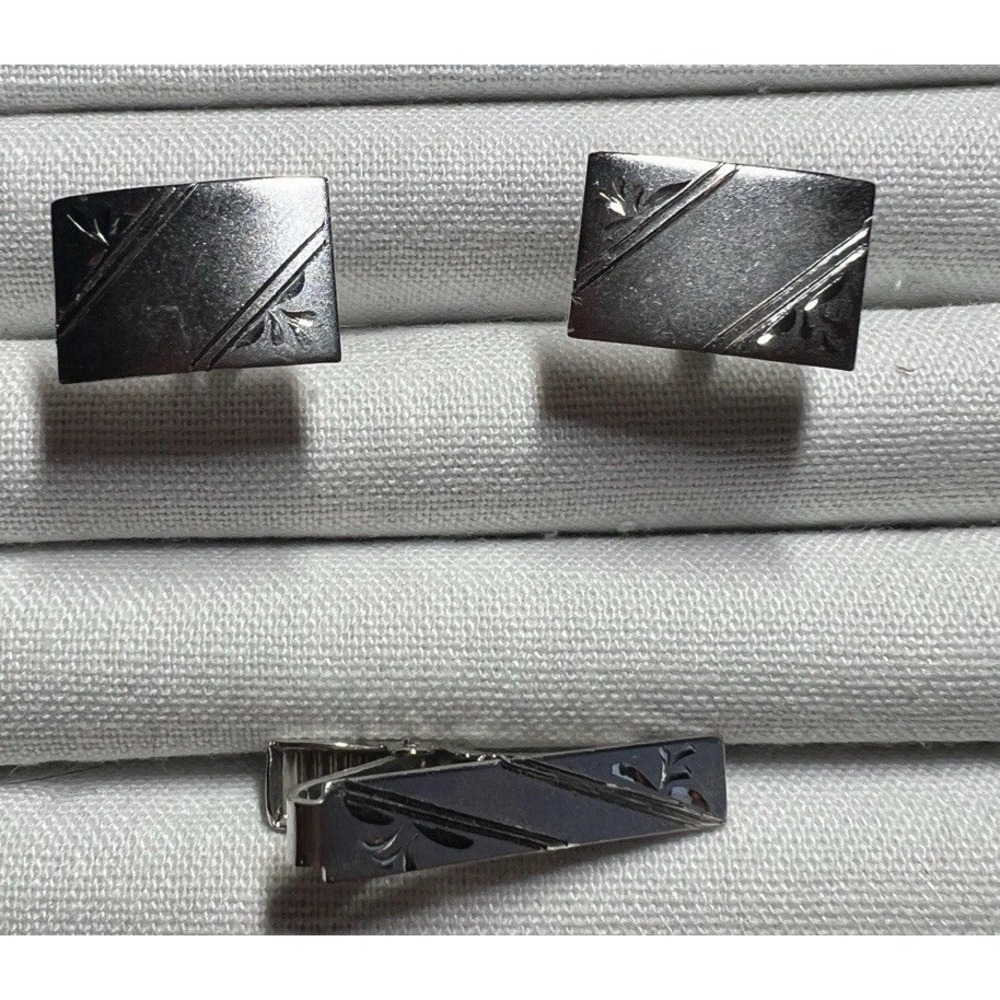 VINTAGE Signed M STERLING Silver CUFFLINK Tie Clip SET Etched